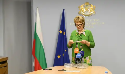 zrelostnicite-se-avavat-na-vtora-zadaljitelna-matura-iztegliha-variant-2-1