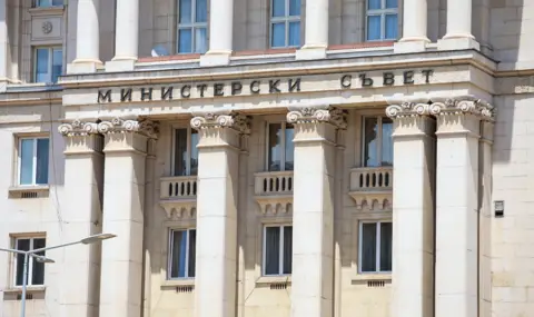 kabinetat-obsajda-smeni-v-rakovodstvata-na-nap-i-darjavna-agencia-razuznavane-1