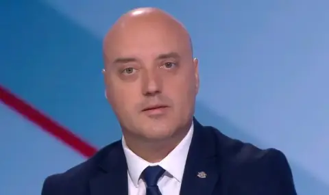 atanas-slavov-s-peevski-periodichno-sa-leteli-biznesmeni-te-na-plaj-li-sa-hodili-ili-sa-dogovarali-nakakvi-sdelki-1
