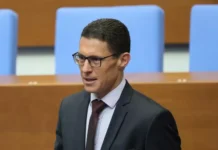 В дебат за бюджета Проданов обиди грозно Теменужка Петкова