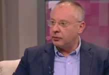 Бивша любовница на Станишев ли командва в Здравното министерство?