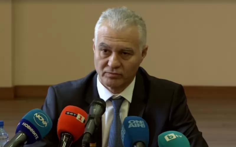 dansplamentonchev.png.webp.png