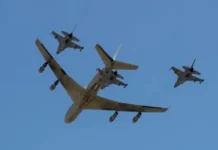 Край границите на Русия! Стратегически военен самолет на САЩ изчезна над Баренцово море