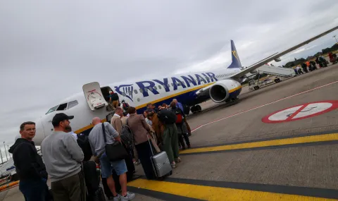 ryanair-predupredi-aviokompaniite-ne-mogat-da-poddarjat-niski-cenite-na-biletite-pri-segashnite-niva-na-petrola-1