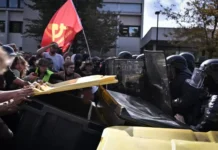Над 5000 са задържаните на протестите във Франция