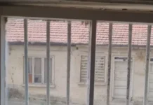 Двама украинци, обвинени в шпионаж, остават в ареста