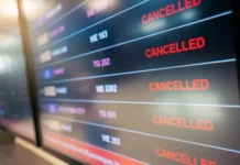 В Австрия: Самолет на Austrian Airlines кацна в София заради заплаха